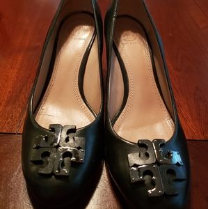 Tory Burch Black Wedges with black/silver crosses